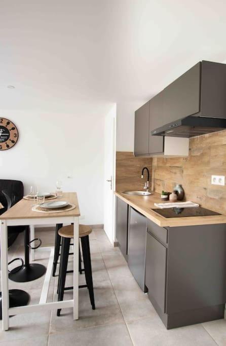 Apt T2 Neuf Terrasse Арль Экстерьер фото