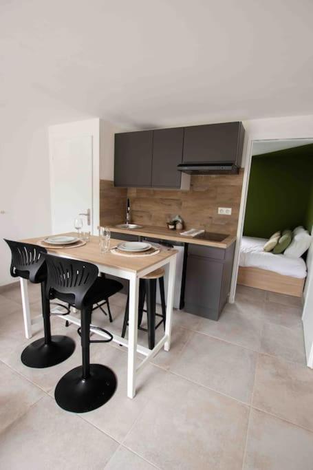 Apt T2 Neuf Terrasse Арль Экстерьер фото